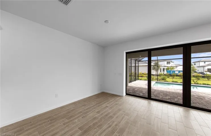 2084 Freemont Way, Naples, Florida 34120