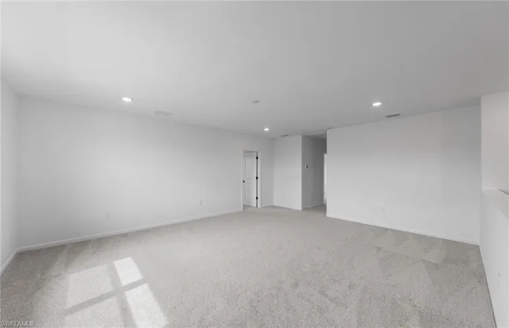 2084 Freemont Way, Naples, Florida 34120