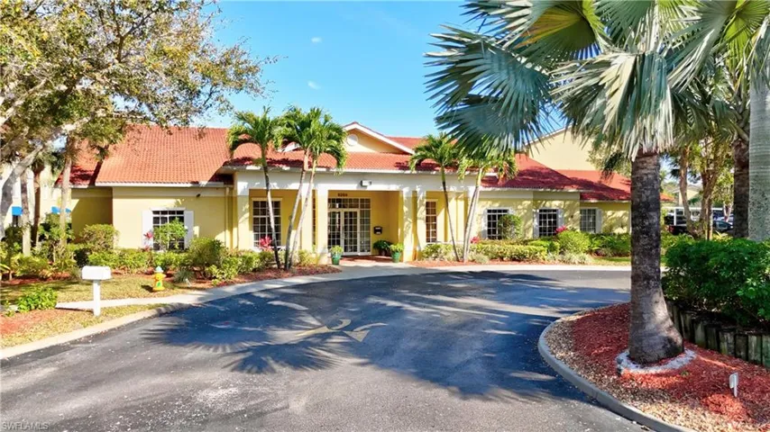 8294  Key Royal  CIR, Naples, FL 34119