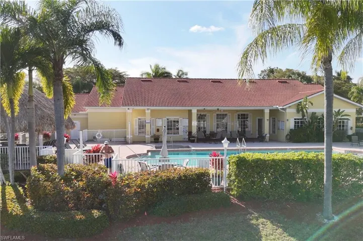 8294  Key Royal  CIR, Naples, FL 34119