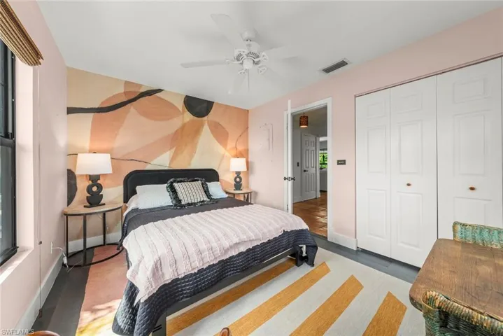 6062 Dinkins Lake Rd, Sanibel, Florida 33957