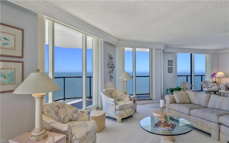 Living Room & Den w/Direct Gulf Views