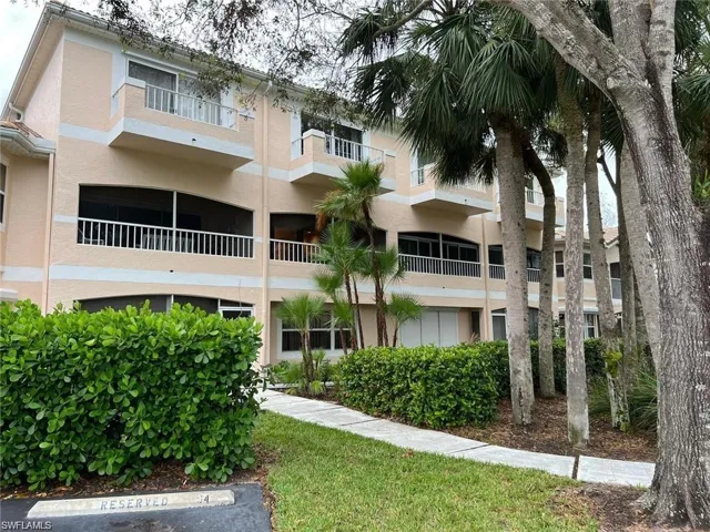 1018 Woodshire Ln A209, Naples, Florida 34105
