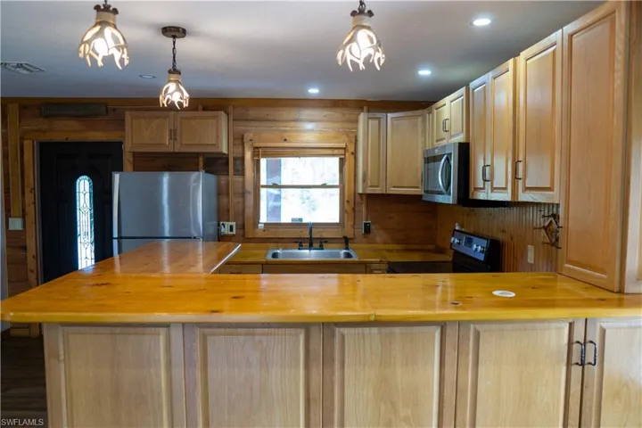 5370  Pioneer 21st  ST, Clewiston, FL 33440