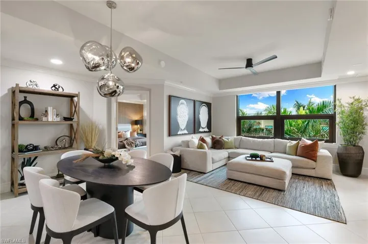 9115  Strada  PL, Naples, FL 34108