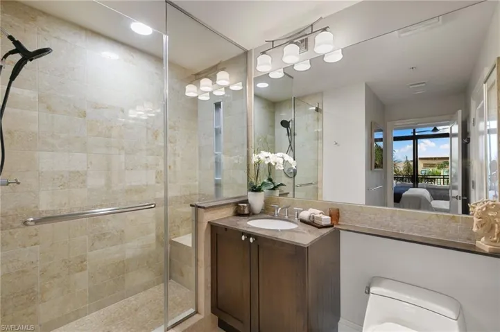 9115  Strada  PL, Naples, FL 34108