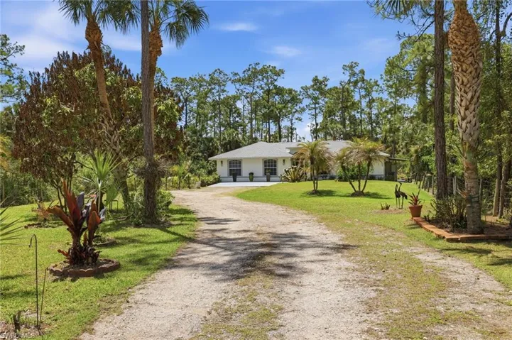 4680  24th SE AVE, Naples, FL 34117