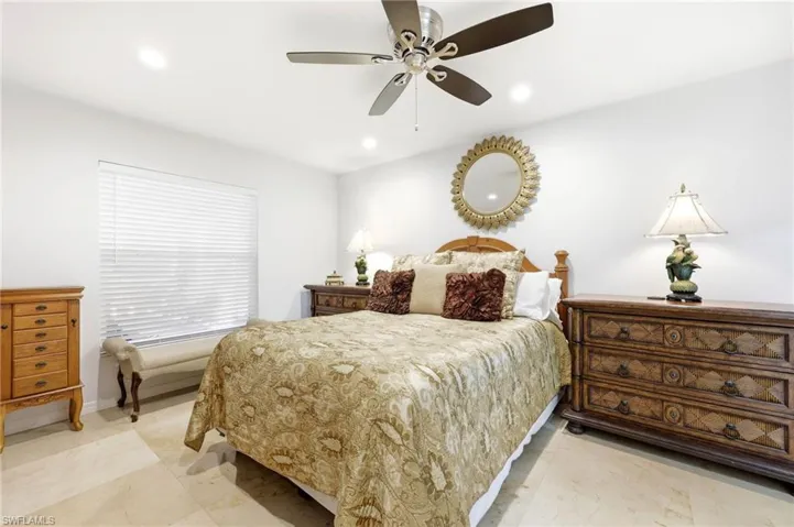 4680  24th SE AVE, Naples, FL 34117