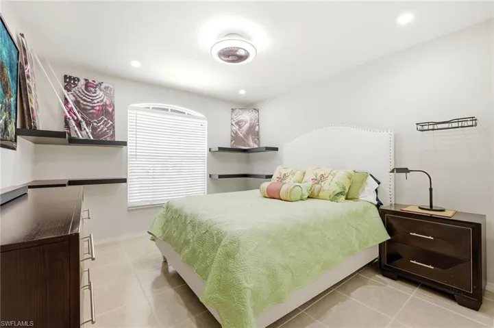4680  24th SE AVE, Naples, FL 34117