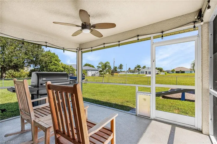 621 Nw 18th Pl, Cape Coral, Florida 33993
