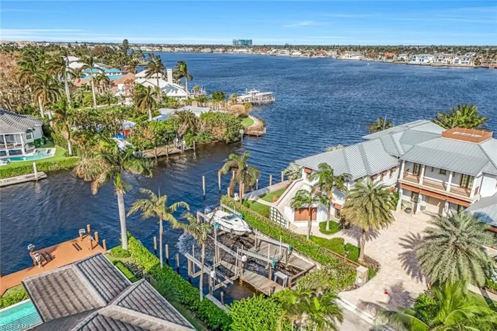 Aerial view of the boat dock, showing the proximity to Naples Bay. It does not get much easier than this!