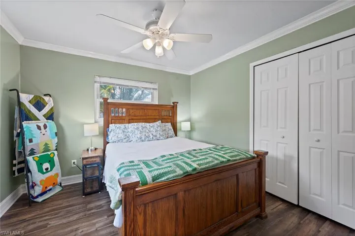 1518 NE 2nd  ST, Cape Coral, FL 33909