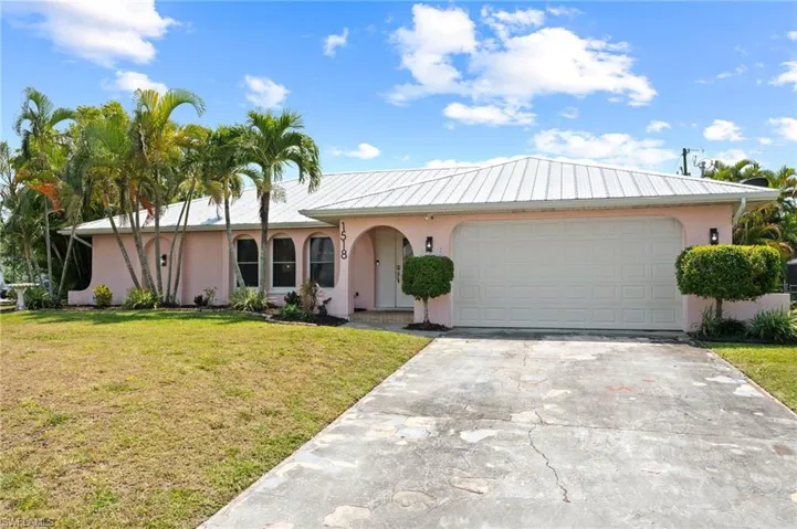 1518 NE 2nd  ST, Cape Coral, FL 33909