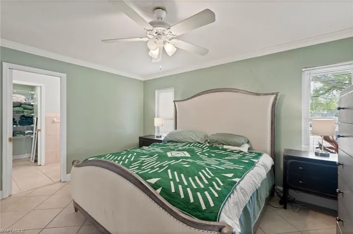 1518 NE 2nd  ST, Cape Coral, FL 33909