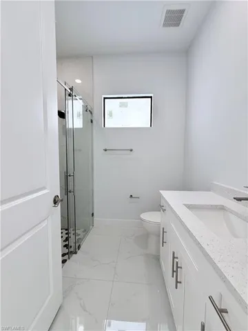 2910  19th SW ST, Lehigh Acres, FL 33976