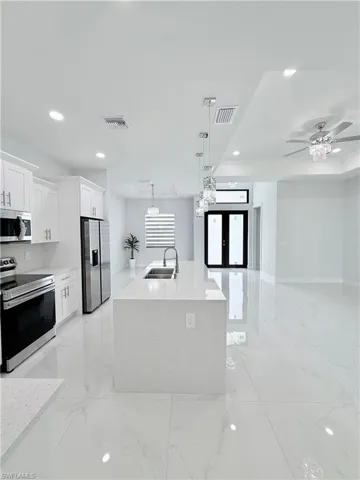 2910 19th St Sw, Lehigh Acres, Florida 33976