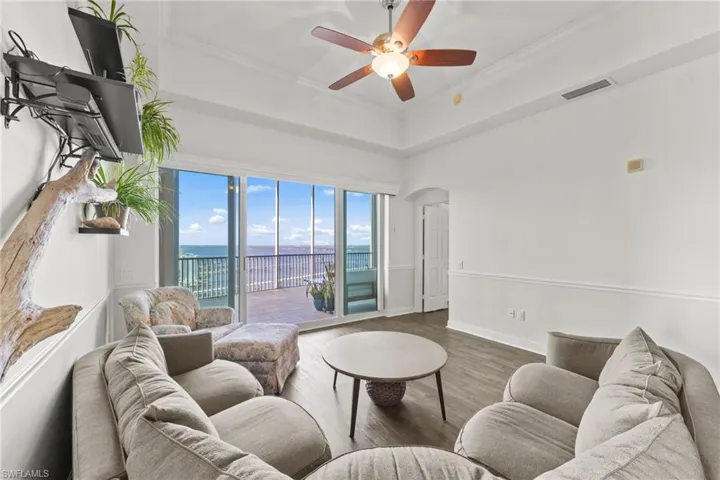 2743 1st St 2703, Fort Myers, Florida 33916