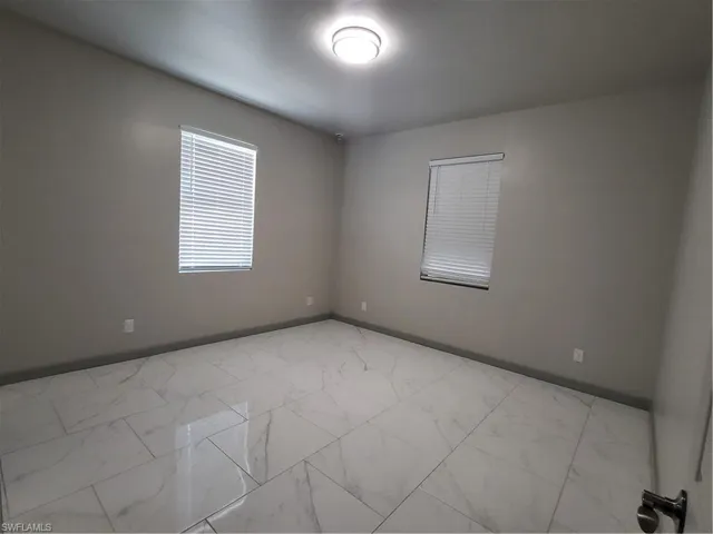 1424 Nw 10th Ave, Cape Coral Fl 33993