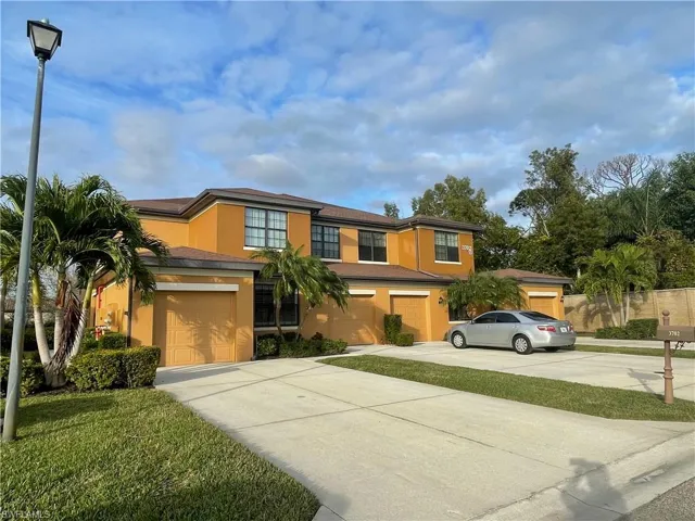 3702 Pino Vista Way 3, Estero, Florida 33928
