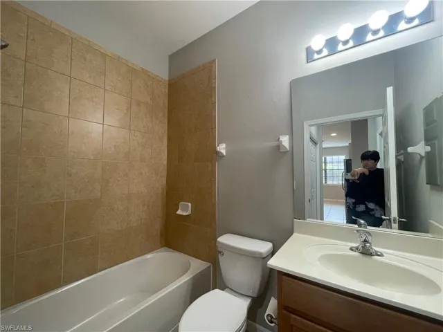 3702 Pino Vista Way 3, Estero, Florida 33928