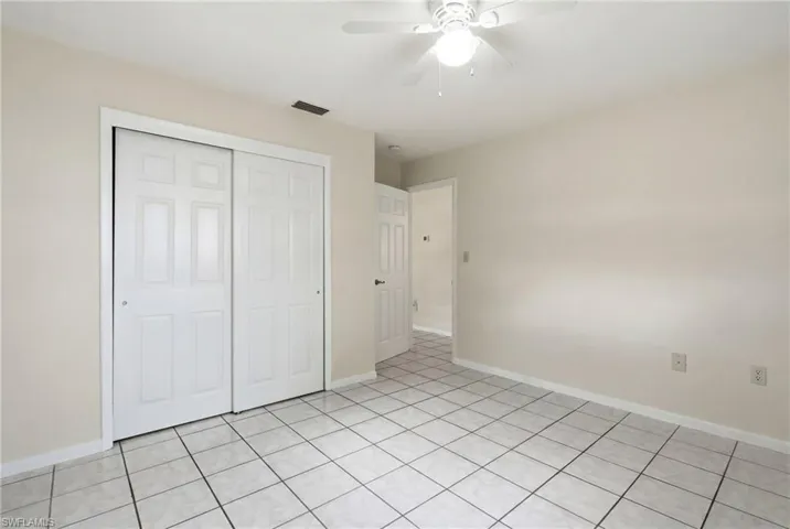 1195 Alhambra Cir, Naples, Florida 34103