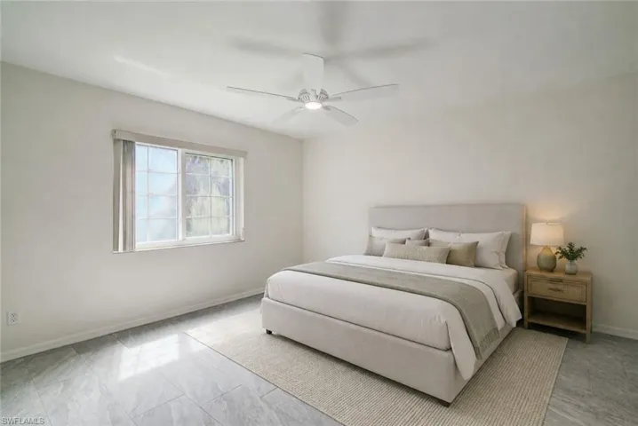 228 Belina Dr 5-605, Naples, Florida 34104
