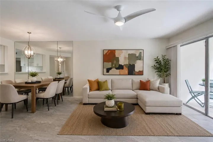228 Belina Dr 5-605, Naples, Florida 34104
