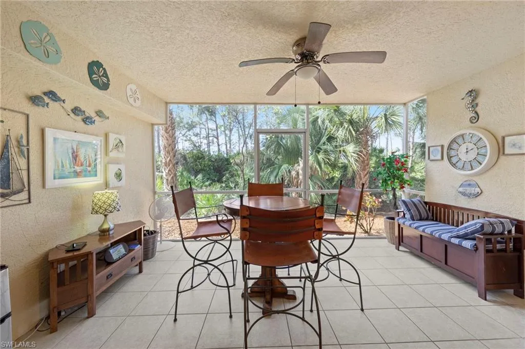 15495 Cedarwood LN, Naples, FL 34110,225063575