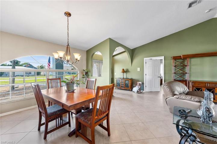 Dining/living area