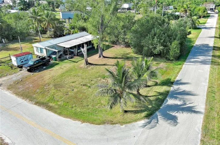104  Egret  LN, Everglades City, FL 34139