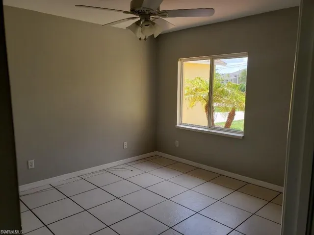 1505 guest bedroom 1