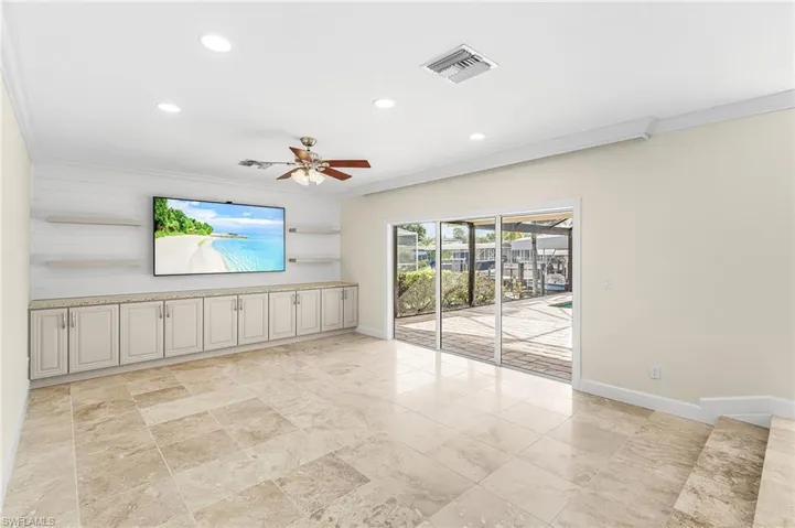 5985 Baker Ct, Fort Myers, Florida 33919