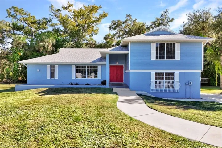 14630 Smokey Hollow Ln, North Fort Myers, Florida 33903