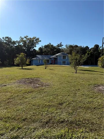 14630 Smokey Hollow Ln, North Fort Myers, Florida 33903