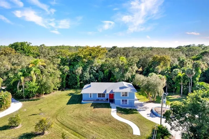 14630 Smokey Hollow Ln, North Fort Myers, Florida 33903