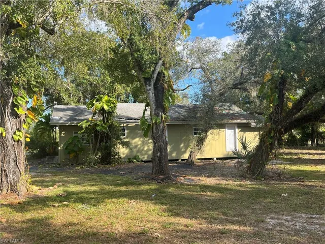 14630 Smokey Hollow Ln, North Fort Myers, Florida 33903