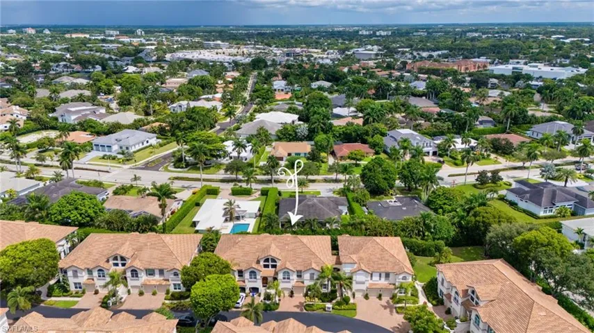 231 Colonade Cir 2203, Naples, Florida 34103