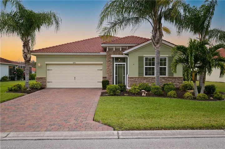 3233 Birch Tree Ln, Alva, Florida 33920