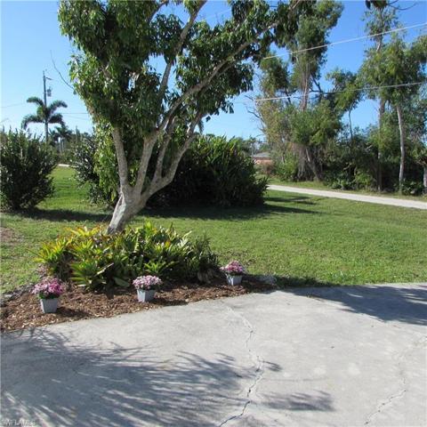 8628 Yukon CT, ST. JAMES CITY FL 33956