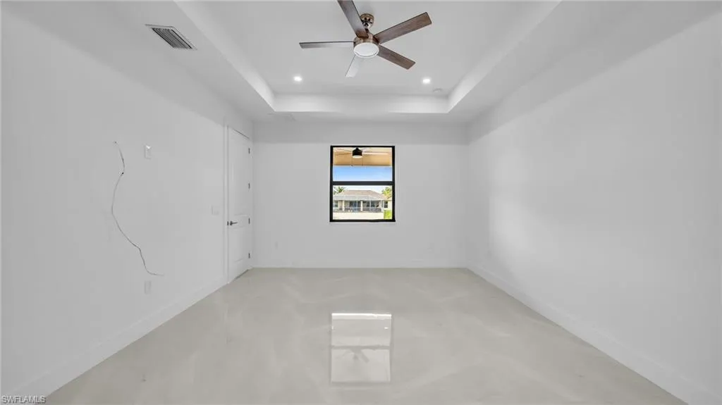 1717 2nd ST, Cape Coral, FL 33993,2025000121