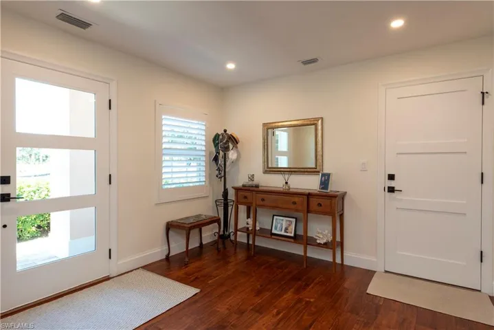 Light and bright entry