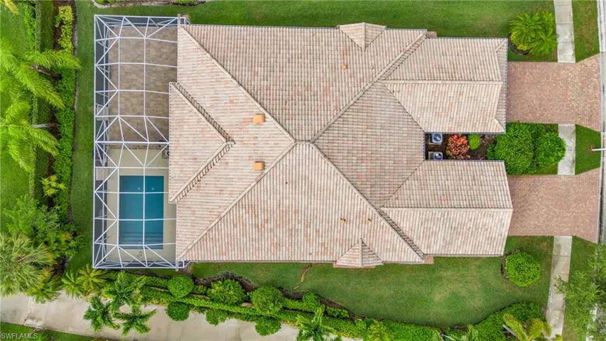 View of birds eye view of property