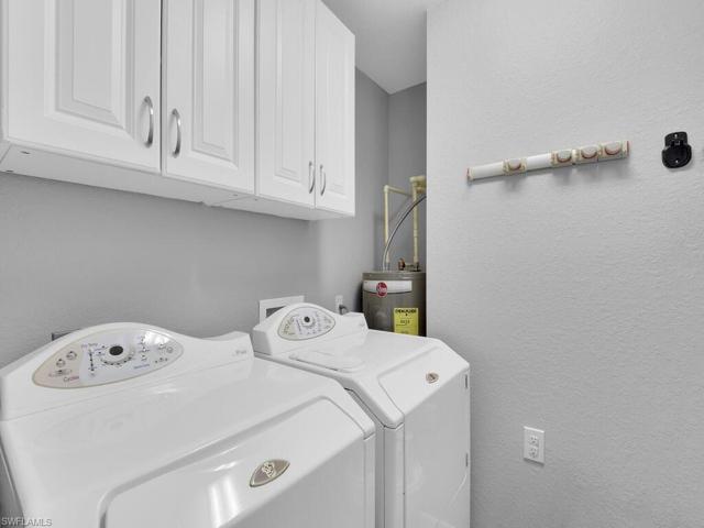 9832  Venezia  CIR, Naples, FL 34113