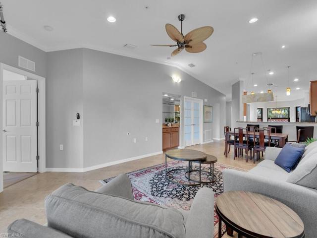 9832  Venezia  CIR, Naples, FL 34113