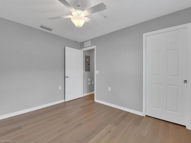 9832  Venezia  CIR, Naples, FL 34113