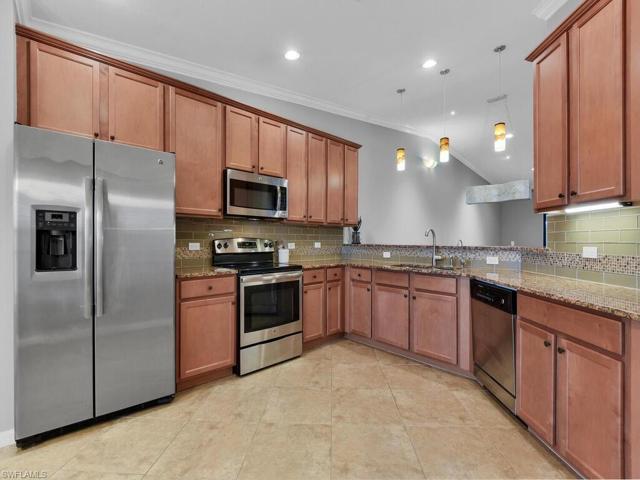 9832  Venezia  CIR, Naples, FL 34113