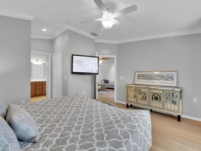 9832  Venezia  CIR, Naples, FL 34113