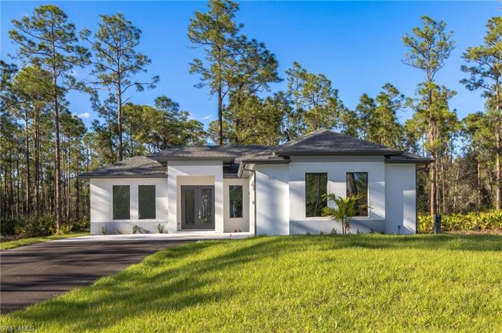 2817  30th SE AVE, NAPLES, FL 34117