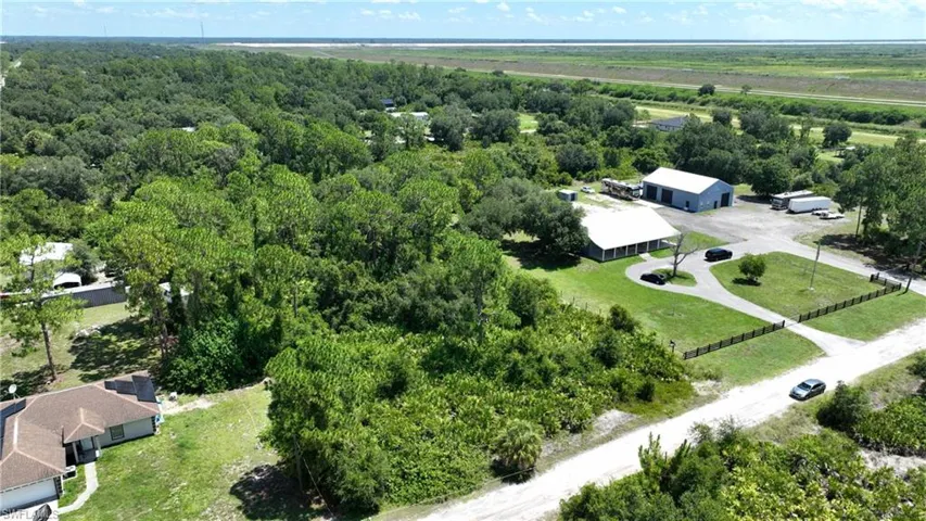 7654 20th Pl, Labelle, Florida 33935