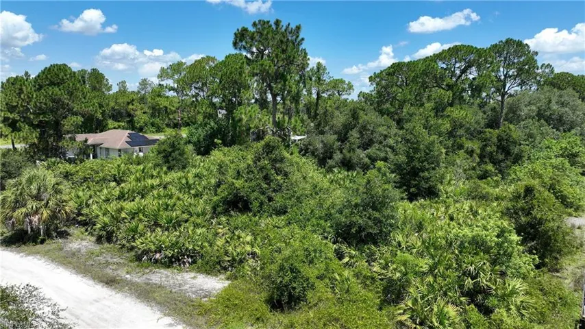 7654 20th Pl, Labelle, Florida 33935
